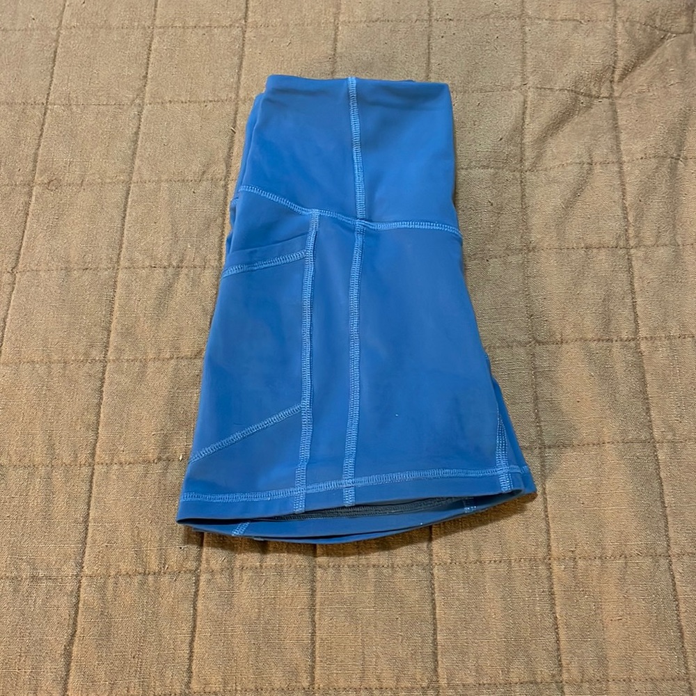 TYC DENIM COLOR HEART BOOTY LEGGING SHORT